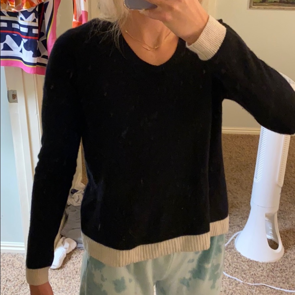 Black and cream soft sweater